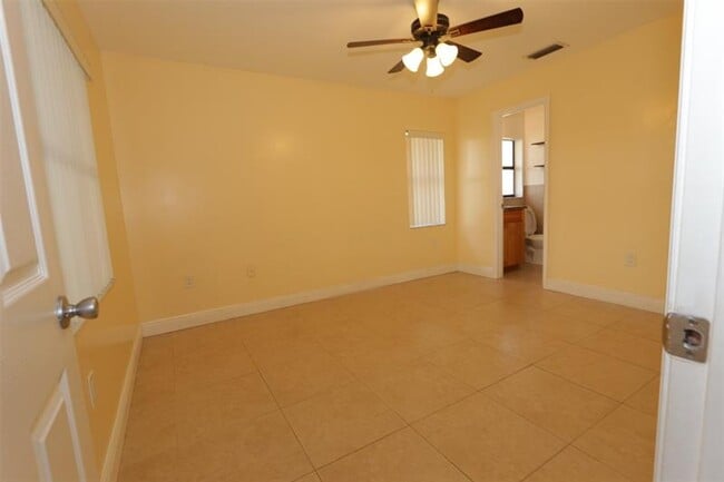 Building Photo - 2987 NW 110th Ave