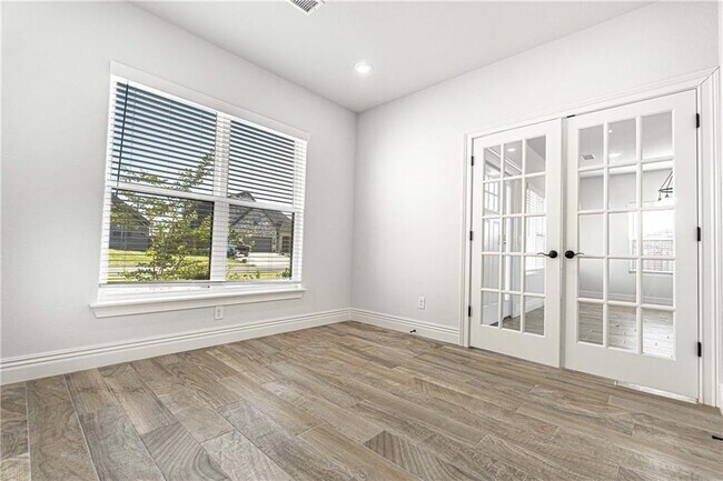 Building Photo - 1100 Quailridge Way