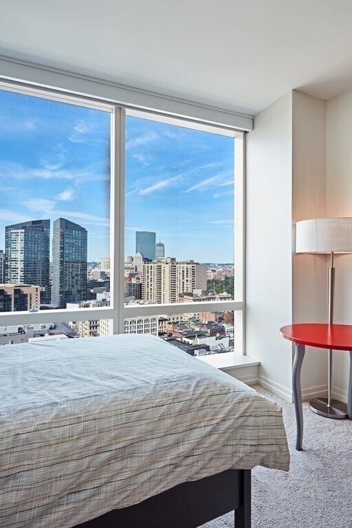 Building Photo - 1 Franklin St