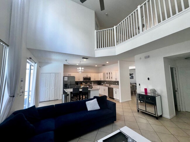 Building Photo - STUNNING Emerald Island Resort 5 bedroom 4...