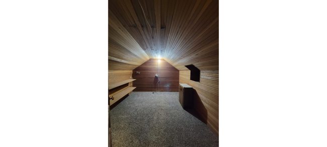 Building Photo - Secluded Country Living