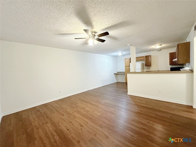 Building Photo - 20115 San Marcos Hwy