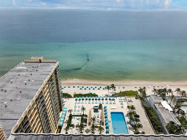 Building Photo - 2501 S Ocean Dr