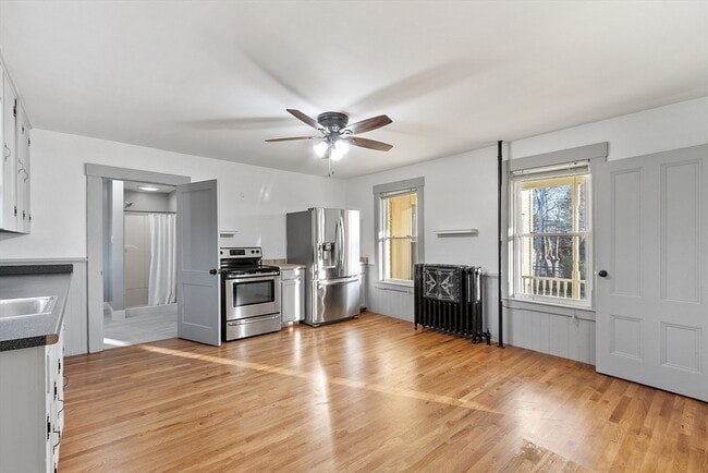 Building Photo - 20 Old Lowell Rd