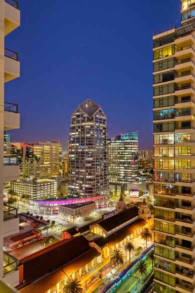 Building Photo - 1205 Pacific Hwy