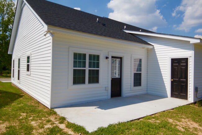 Building Photo - "Brand New Construction". Quiet Location, ...