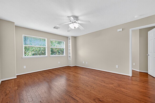 Building Photo - 24823 Cobble Canyon Ln