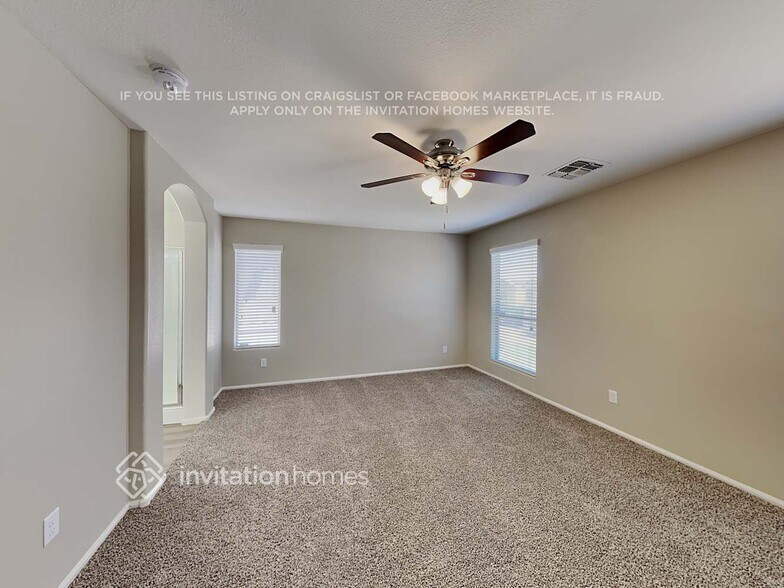 Building Photo - 12656 W Orange Dr