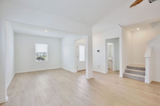 Building Photo - 5187 Loyalty Dr