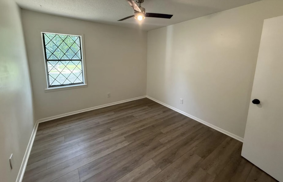 Building Photo - 119 Road 1252