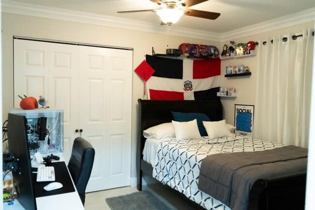 Building Photo - 5360 Kim Ct