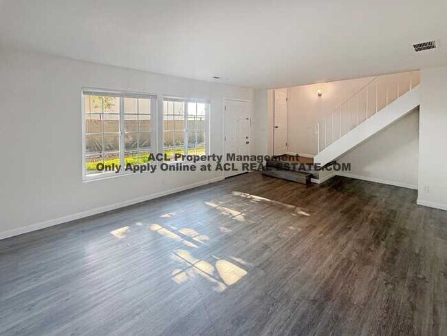 Building Photo - Spacious 3-Bedroom, 2-Bath Hayward Home | Prime 94545 Location