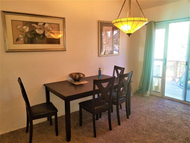 Building Photo - West-Flagstaff House (Aspen Trails)- 3 Bed, 2 Bath, 2 Car Garage Home -Students & Dogs OK! Avail....