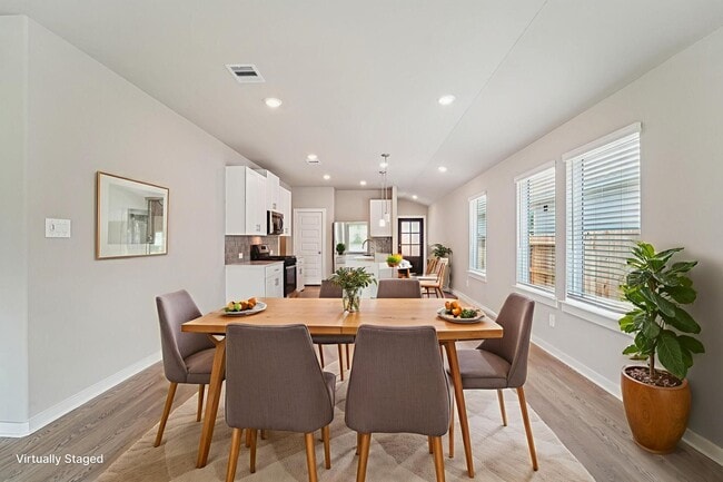 Building Photo - 16691 Sterling Clf St