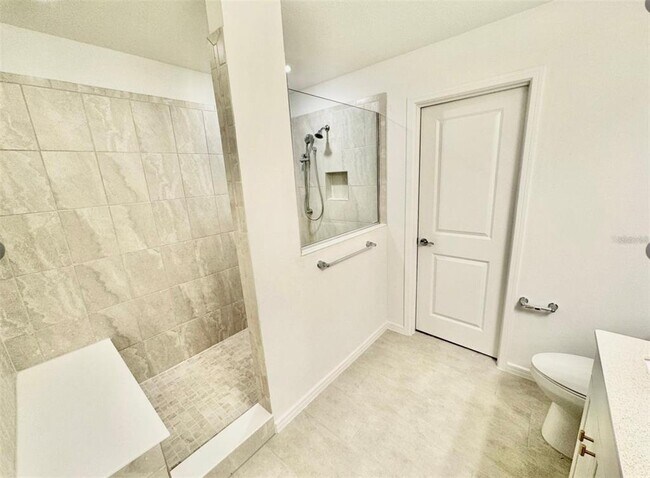 Building Photo - 2681 Serenity Gdn Dr