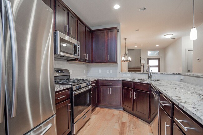 Building Photo - 2017 Local Rebel St