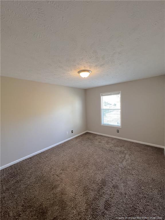 Building Photo - 1018 Wood Creek Dr