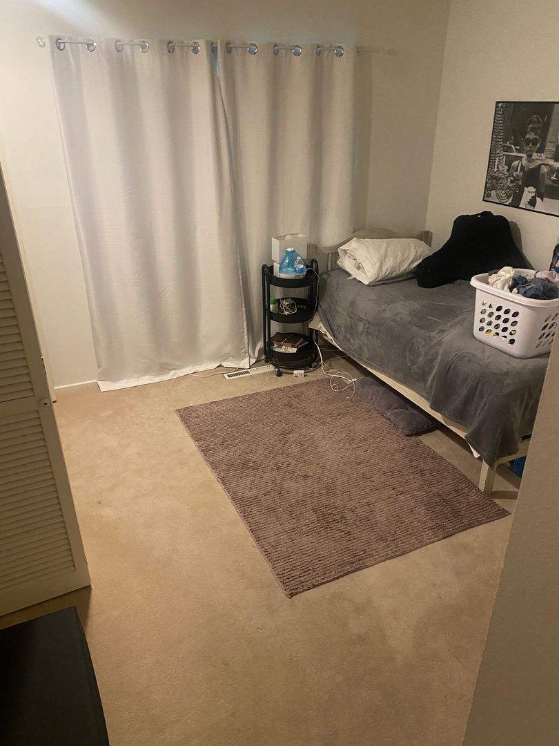 Building Photo - Convenient 2 Bedroom 2 Bathroom Condo Living "In The Trees" with On-Site Amenities