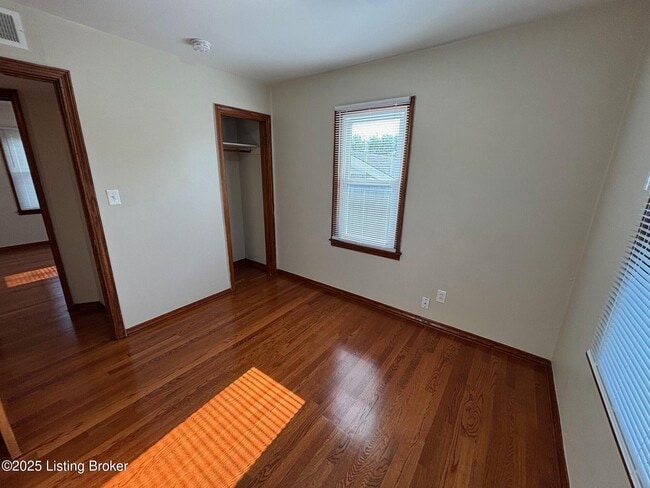 Building Photo - 141 E Harrison Ave