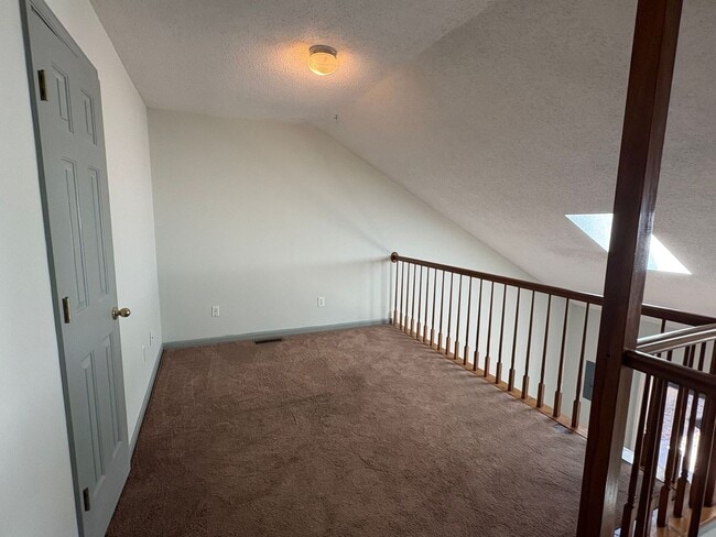 Building Photo - 24 Sweet Gum Pl