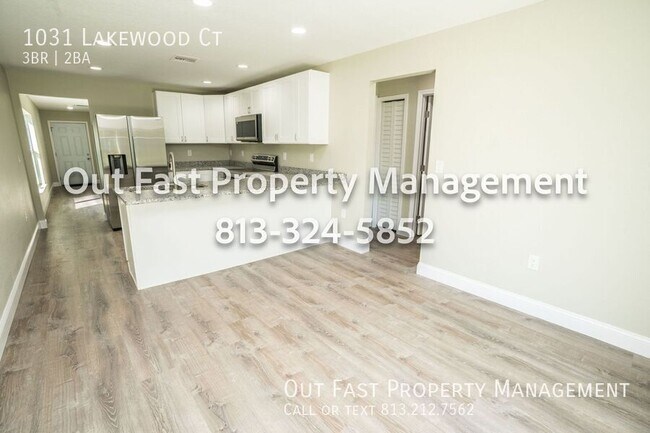 Building Photo - 1031 Lakewood Ct