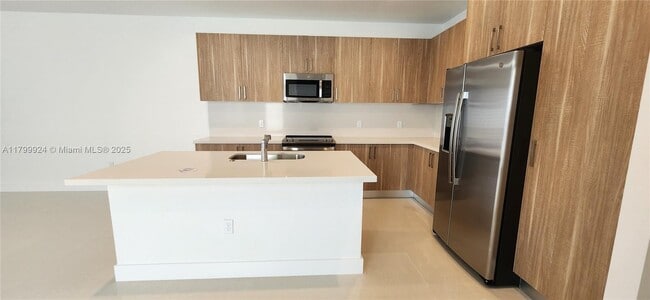 Building Photo - 15720 SW 136 Way