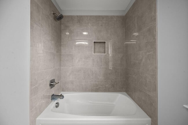 Building Photo - 506 Watauga Ave