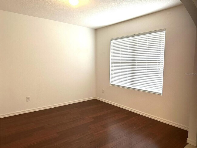 Building Photo - 16832 Citrus Pkwy