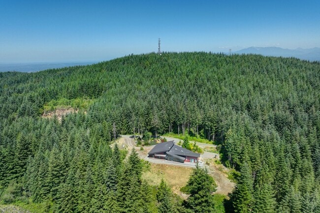 Building Photo - 5bd/3.5ba Monroe Home