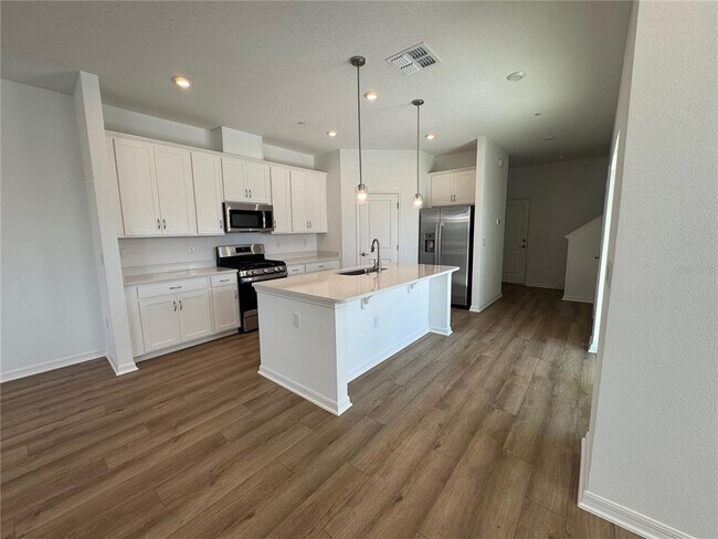 Building Photo - 301 Platform Ln