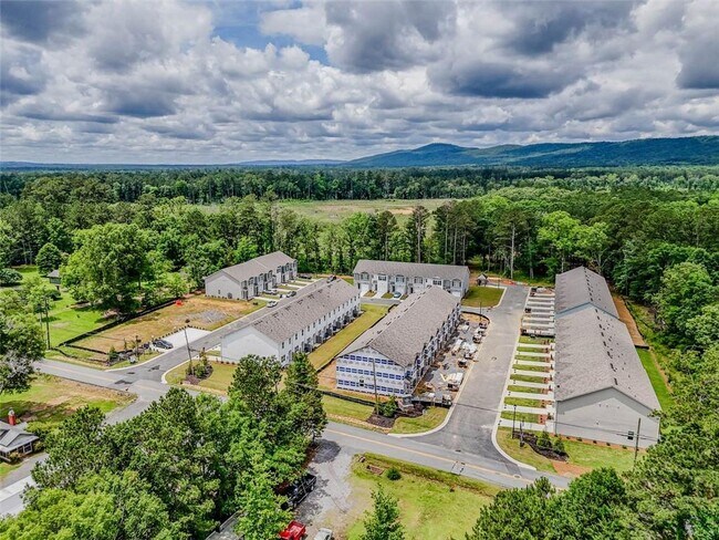 Building Photo - 21 Sweetspire Dr NW