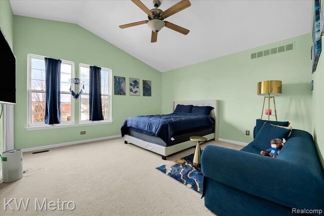 Building Photo - 7696 Henley Dr