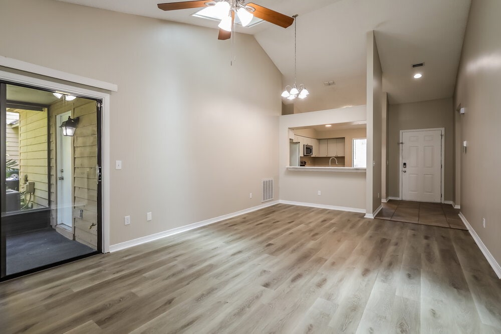 Building Photo - 4176 Rollingwood Ct