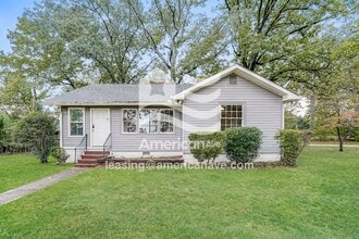 Building Photo - 201 Ridgewood Ave