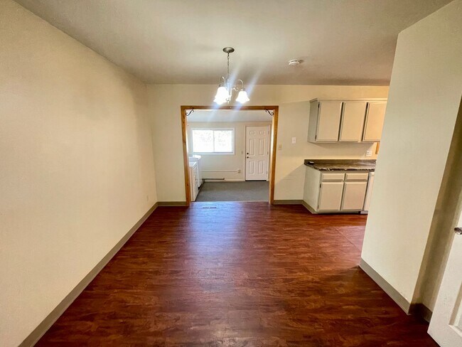 Building Photo - Charming 3 Bed, 2 Bath Home Near CSU & Old Town Fort Collins!