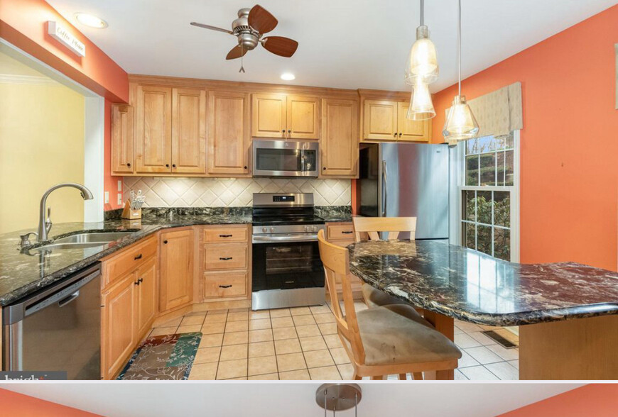 Building Photo - 1123 Wicklow Ct