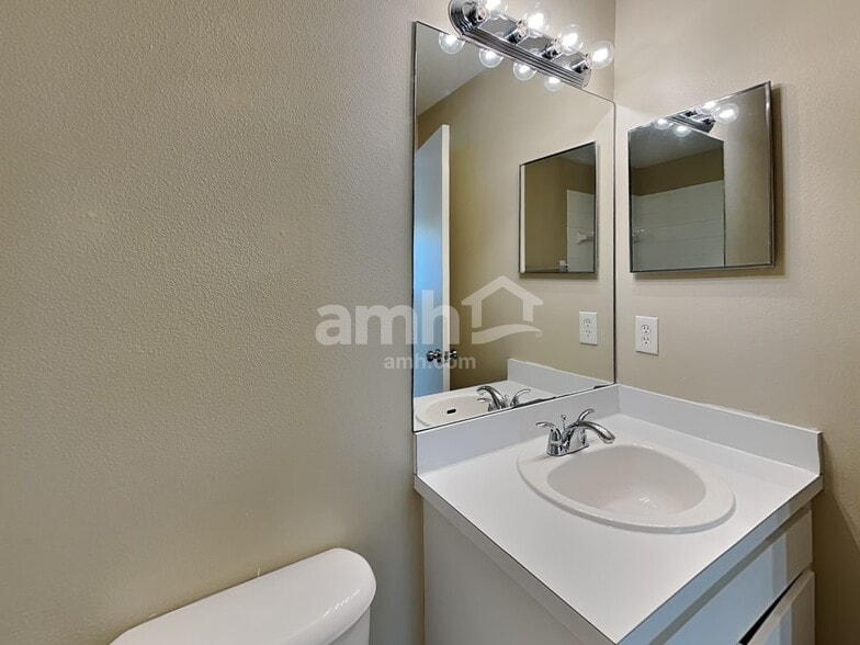 Building Photo - 6315 Rose Rush Ct