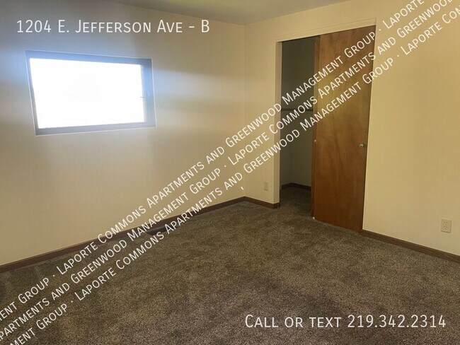 Building Photo - 1204 E Jefferson Ave