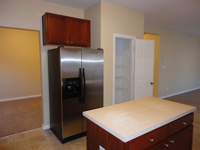 Building Photo - 12596 Pinetop Way