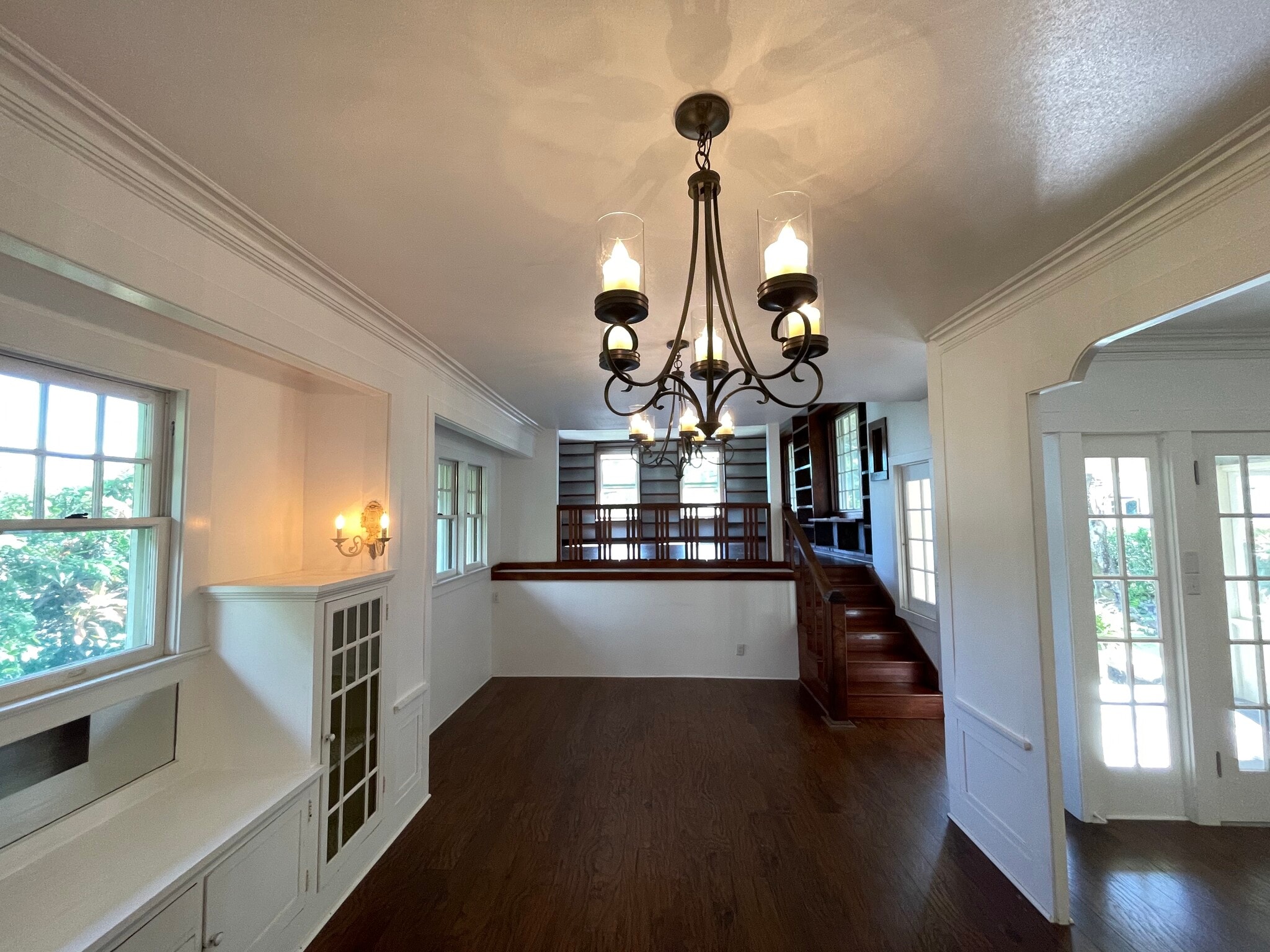 Building Photo - 2610 Lowrey Ave