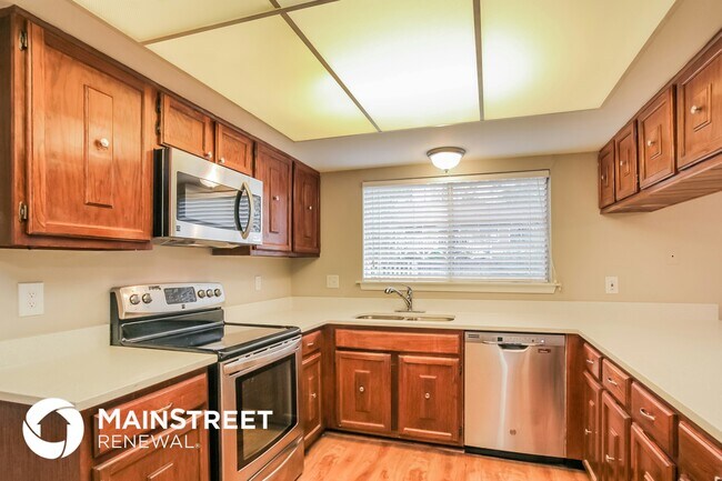 Building Photo - 173 Maple Branch St