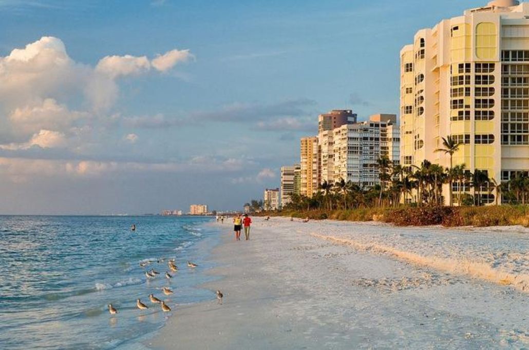 Naples beach - 27865 Solis Grande Dr