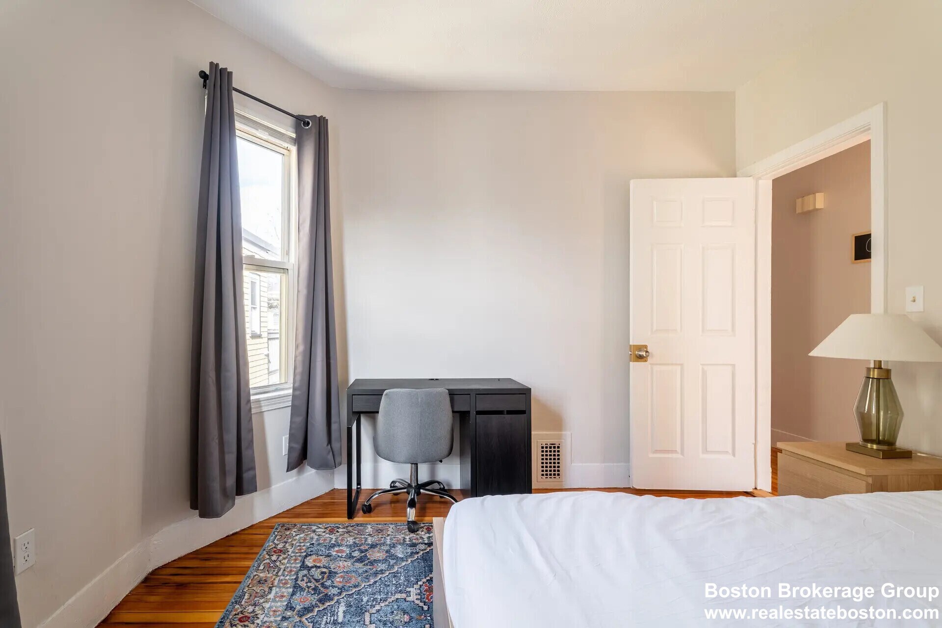 Building Photo - 33 Edison Green