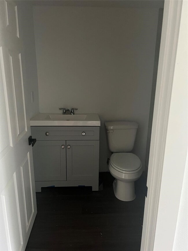 Building Photo - 8458 Sweetleaf Ln