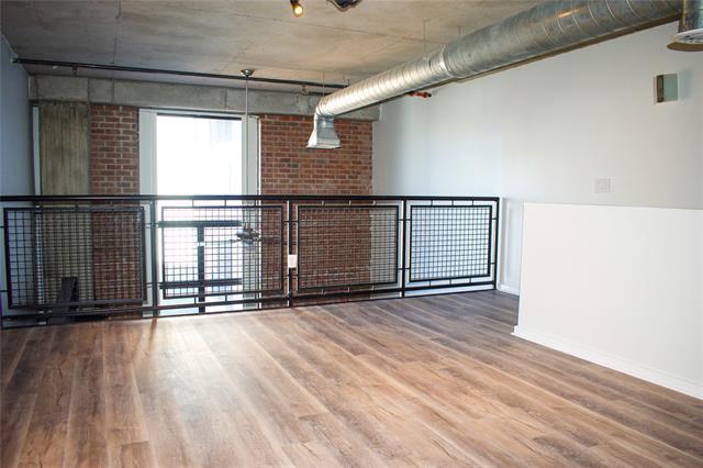 Building Photo - 3110 Thomas Ave