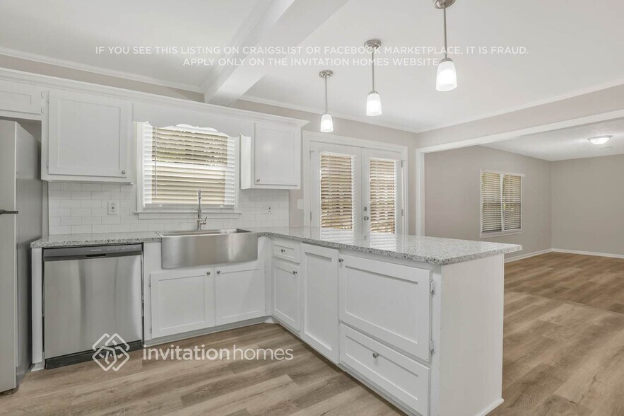 Building Photo - 750 Navajo Trail