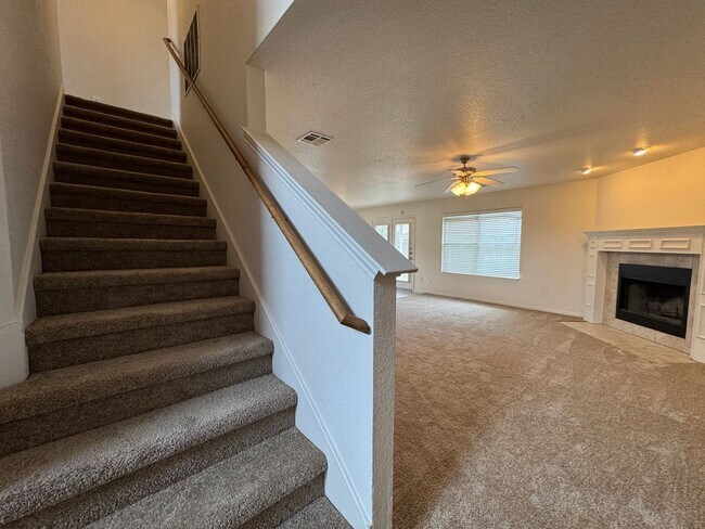 Building Photo - 4-Bedroom House for Rent in Killeen