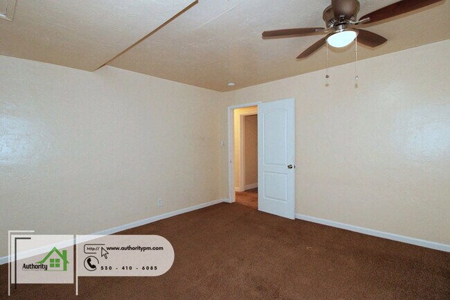 Building Photo - 2391 Placer St