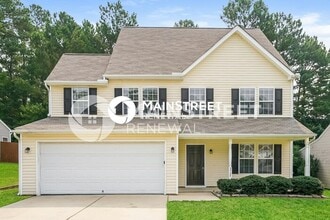 Building Photo - 4 Bedroom Pet-Friendly Home in Raleigh, NC with Main Street Renewal