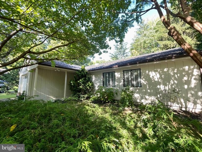 Building Photo - 11302 Gatesborough Ln